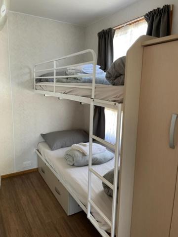 Lunar Cabins 帕克斯 外观 照片